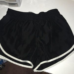 Running shorts
